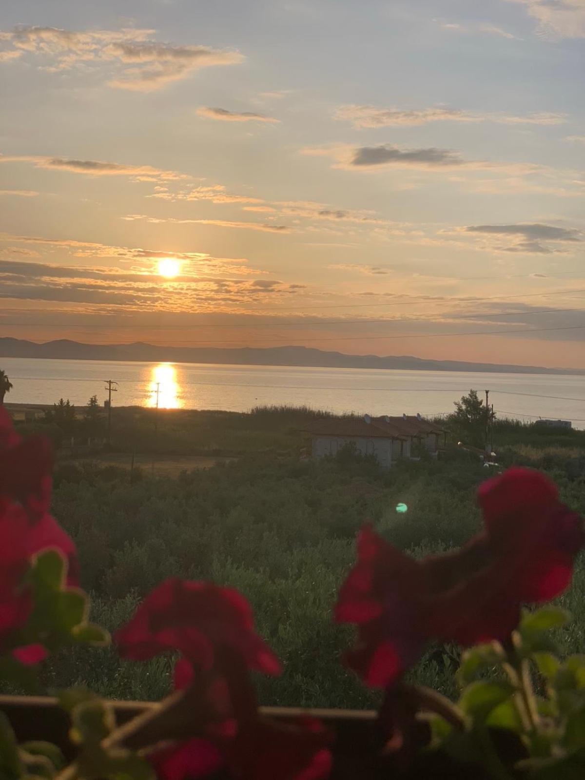 Apartamento Kalelia Nea Poteidaia Exterior foto